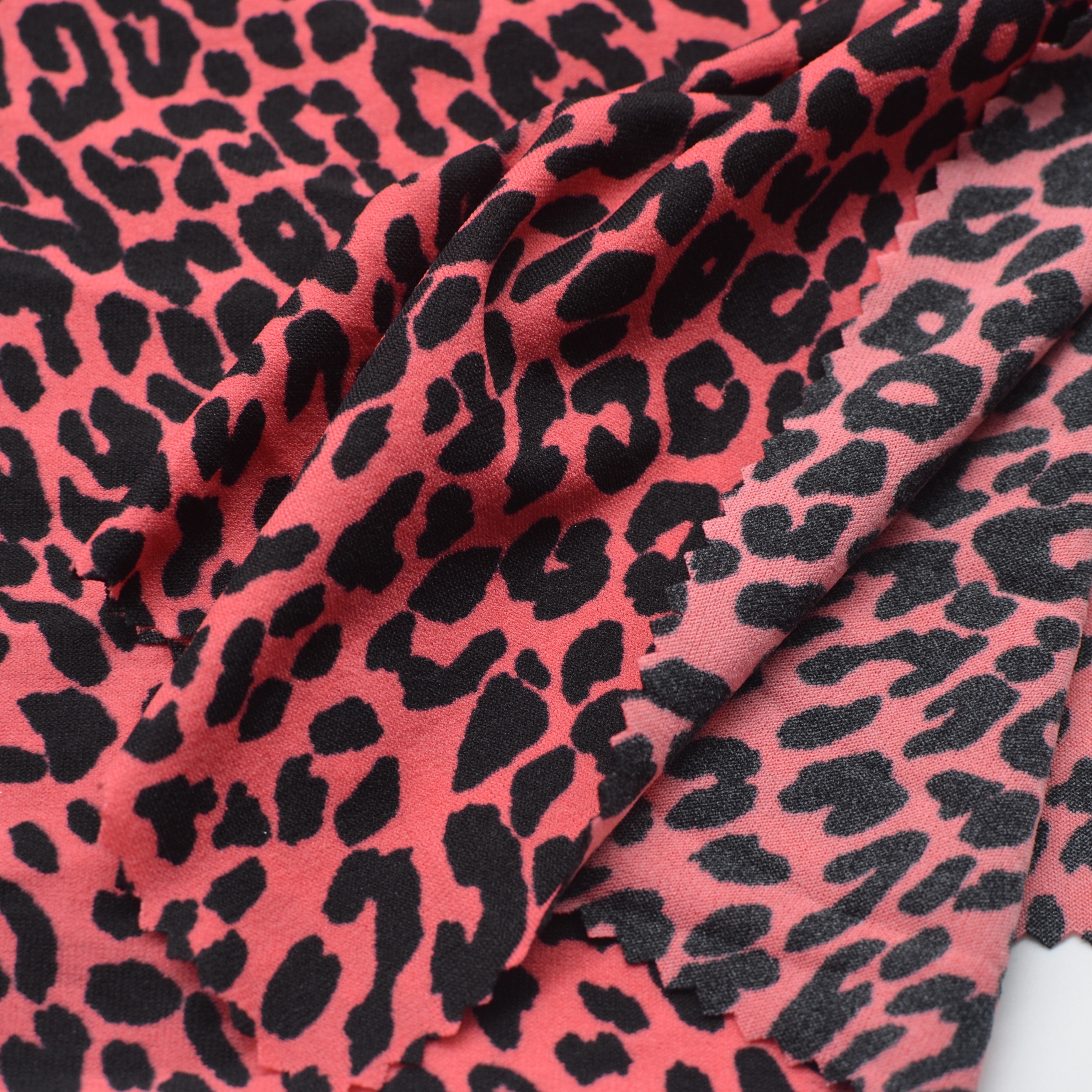 High Quality Digital Printing Leopard 90%Polyester 10%Spandex Printed Swimwear Fabric for Garment